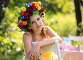 Jak zrobić stroik świąteczny z dzieckiem?