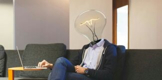 Jak wypełnić poduchy na kanapie?