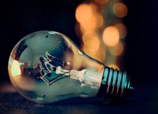 Jak działa żarówka z czujnikiem ruchu? Jak działa żarówka z czujnikiem ruchu?