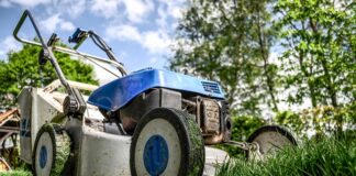 Jak zakonserwować kosiarkę na zimę?