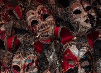 Jak Zrobić Przebranie Duszka? Jak Zrobić Przebranie Duszka?