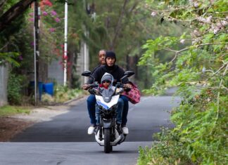 Czy mamy obowiązek używania kasków ochronnych?