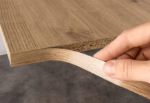 Kompletne wykończenie mebli – zaślepki, obrzeża i odbojniki w jednym zestawie obrzeża meblowe